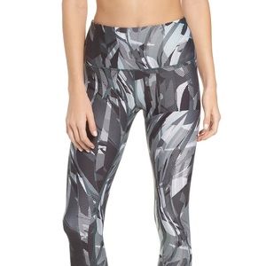 Zella green print high waist leggings size L